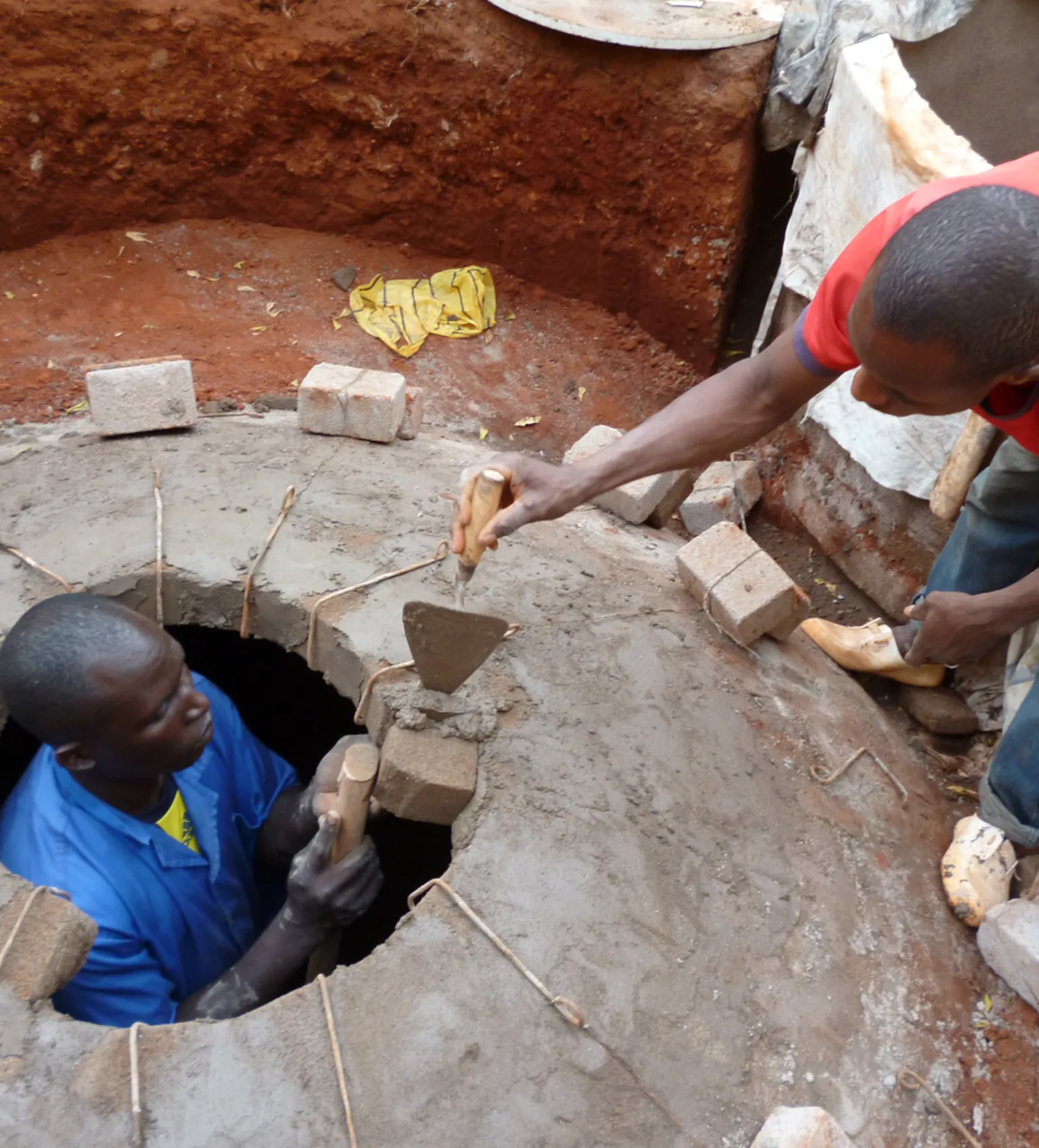 building a biodigester 