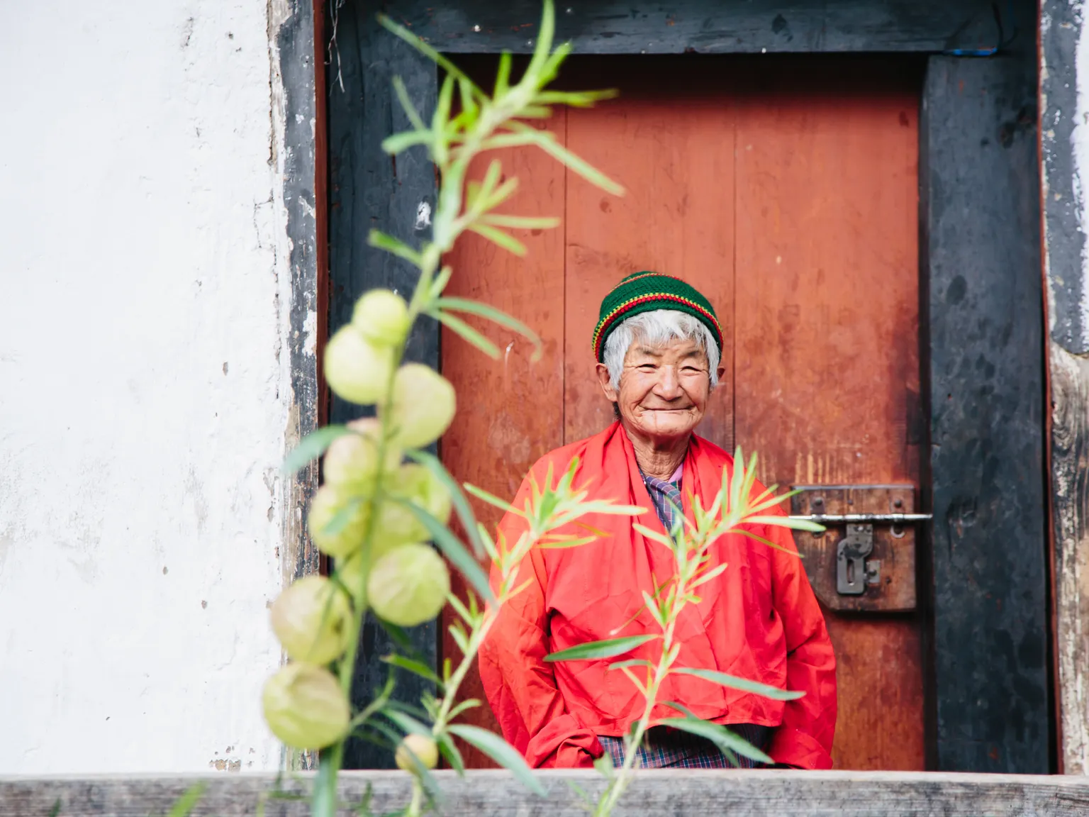 20261023-2-OlderWomanSanChamp-Punakha-BH