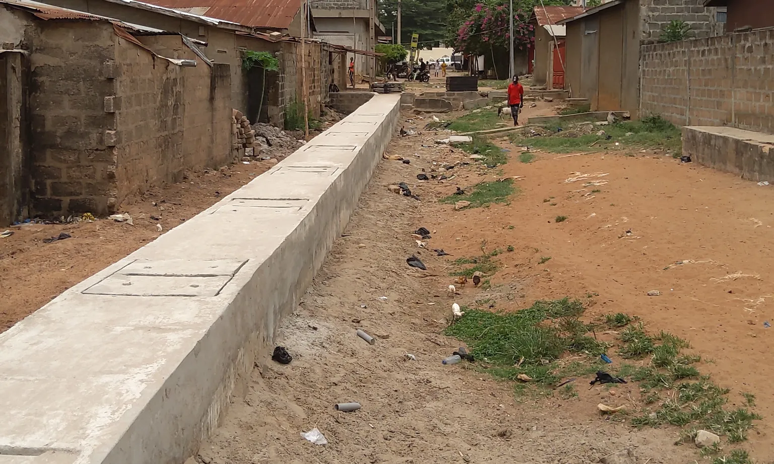 Newly constructed gutter to protect Abomey residents