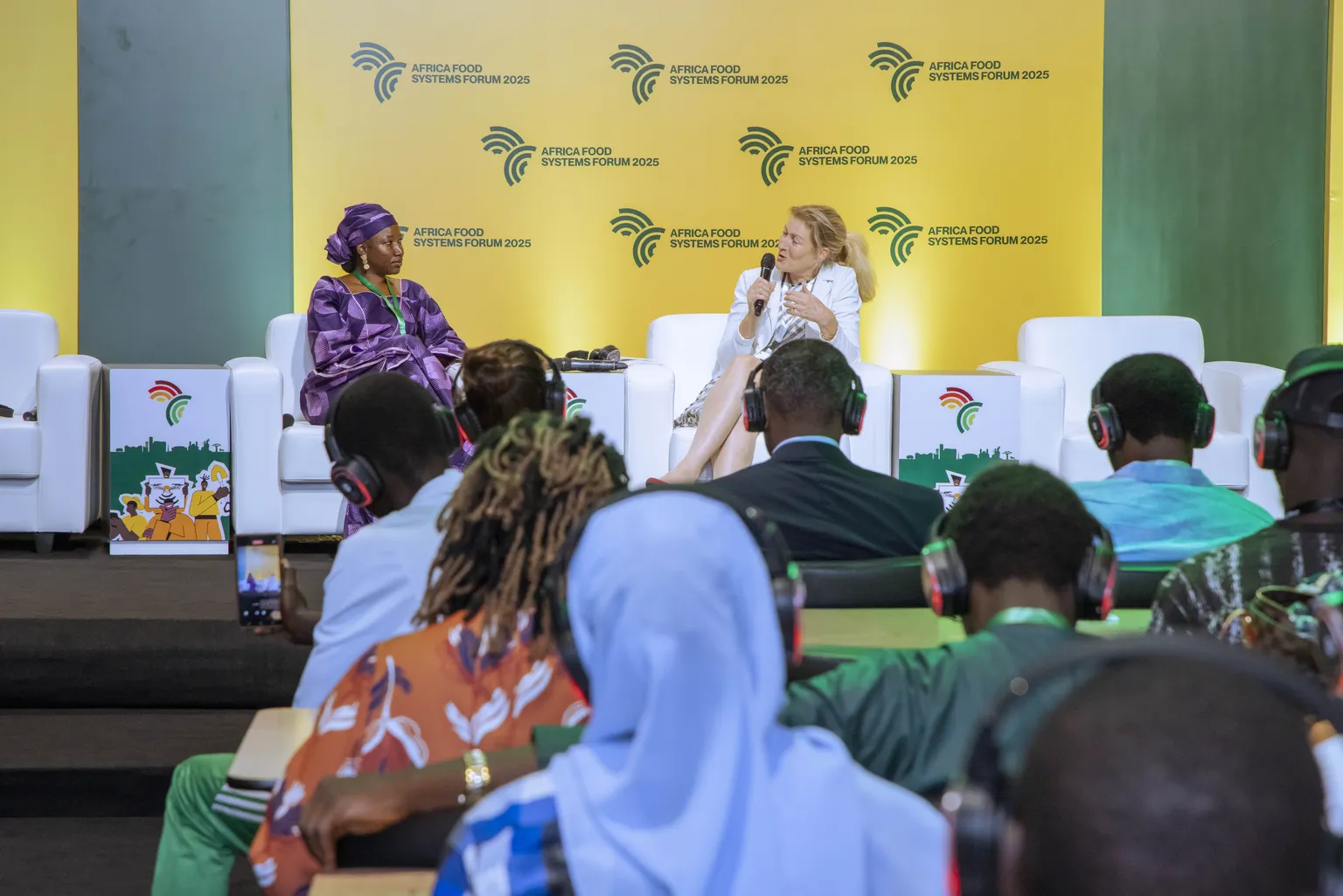 intergenerational discussion